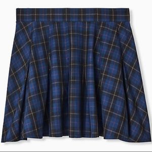 Torrid NWT Navy Plaid Twill Mini Skater Skirt